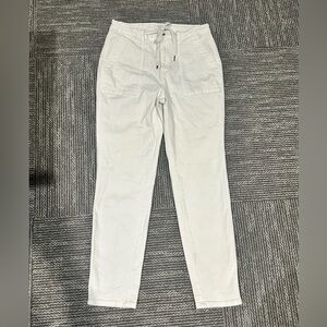 Women’s White Casual Pants